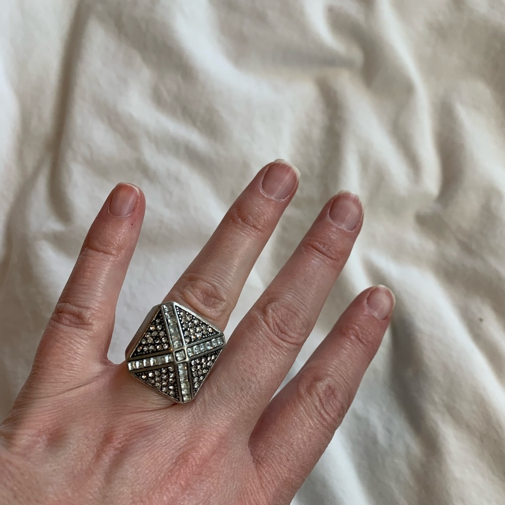 Statement Ring